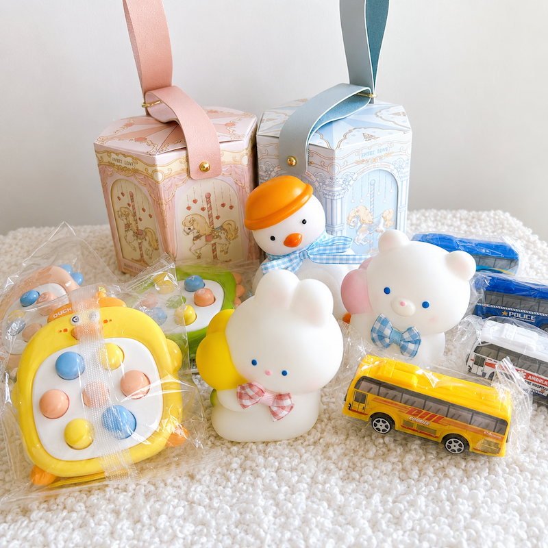 Carousel Goodie Bag Set – Night Light & Mini Toys